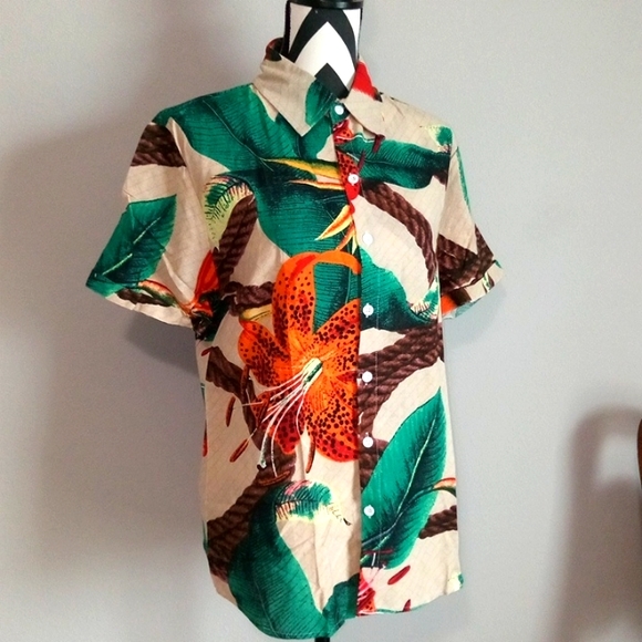 Men's Hawaiian Medium Shirt - Picture 4 of 7